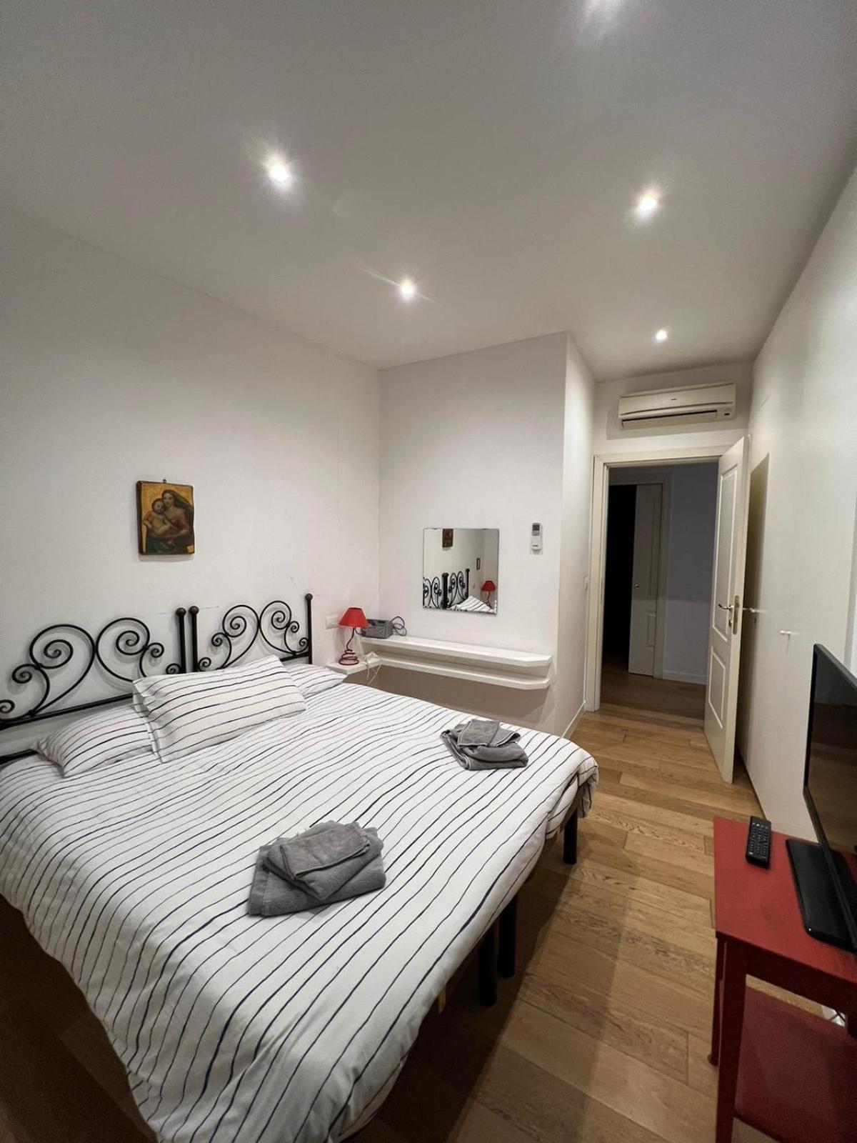 Miramare Apartment Nettuno Bagian luar foto