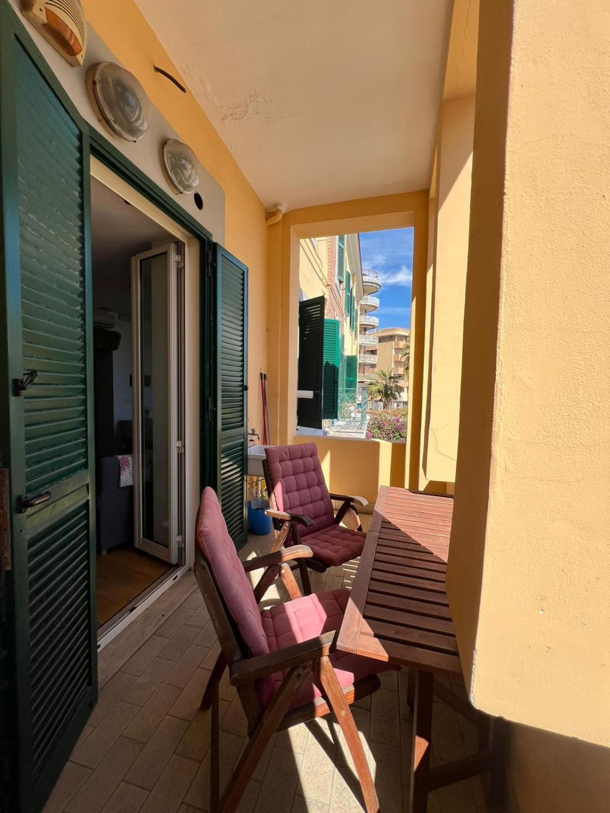 Miramare Apartment Nettuno Bagian luar foto